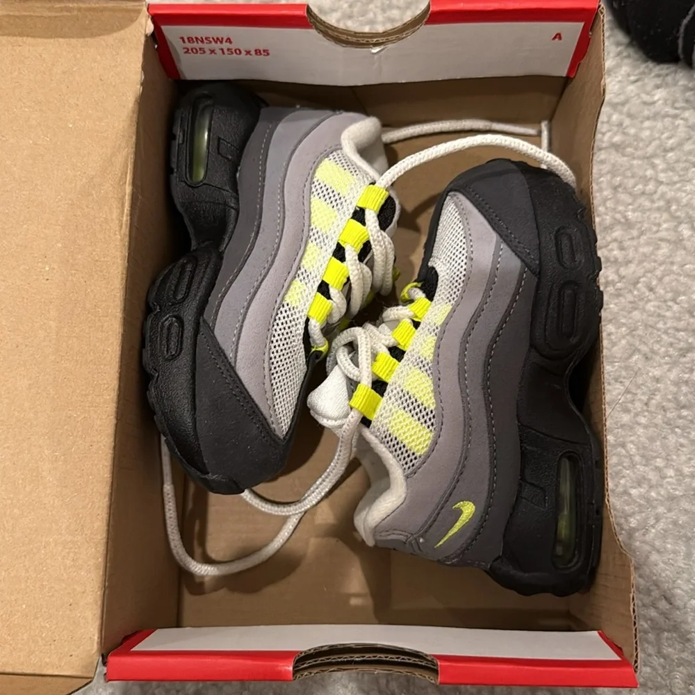 Nike Kids Gray Black White Neon Yellow Air-Cushioned Sneakers